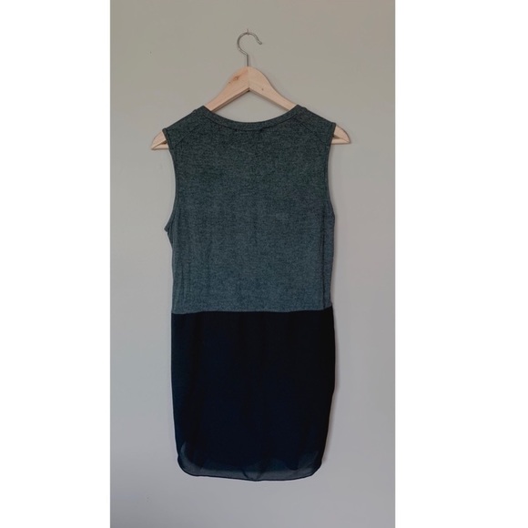 M Boutique| Grey & Black Blouse - Picture 2 of 3